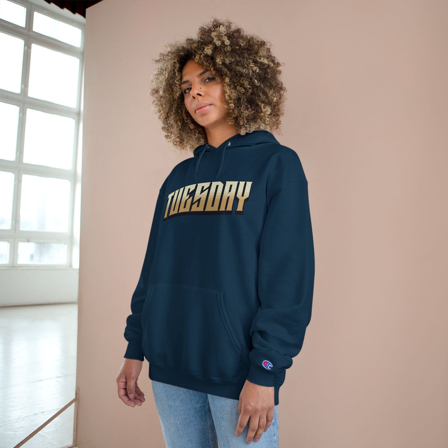 Champion Hoodie Inspired by Tuesday - Cozy Wear for Casual Days, Perfect Gift for Friends, Trendy Apparel, Unique Sweatshirt, Jungle [...]